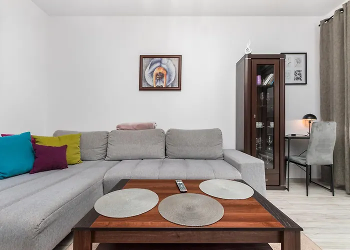 Kolska 11 By Homeprime * وارسو